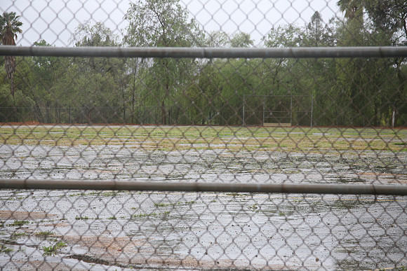 PARKING LOT Platt Ele School Woodland Hills00051