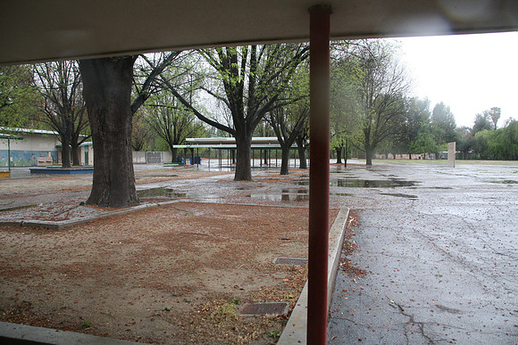PARKING LOT Platt Ele School Woodland Hills00083
