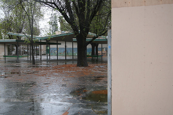 PARKING LOT Platt Ele School Woodland Hills00032