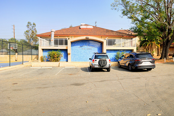 UNIVERSAL-C122-LA-12