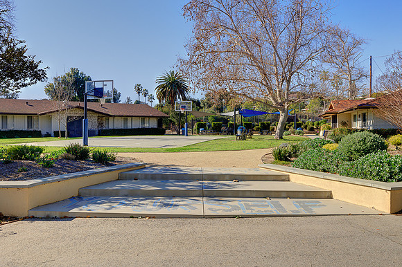 UNIVERSAL-C122-LA-14