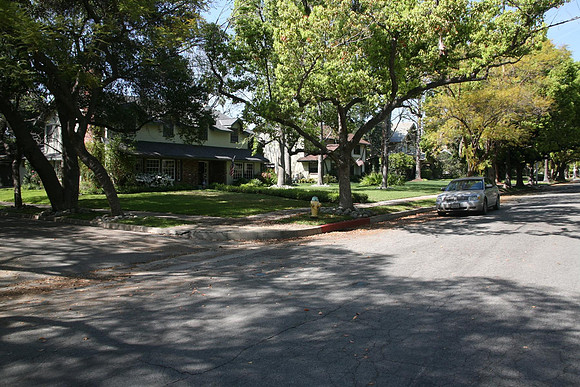 NEARBY STREETS-Milan Ave and Laurel St-South Pasadena_012