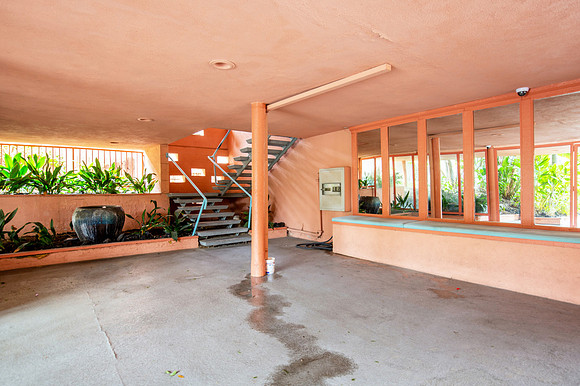 UNIVERSAL-D311-HW-13